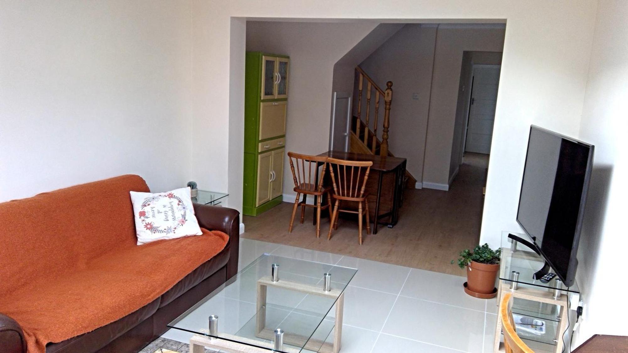 Luxury London Ensuite Double Room, Park Free, Tram-Train! Mitcham Exterior photo